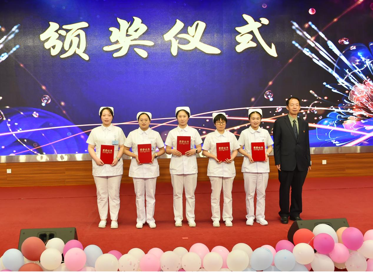 16841429999816.png 16841429999816.png