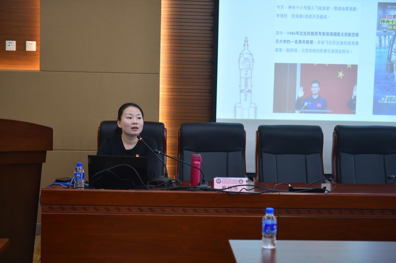 16919777858748.png 16919777858748.png